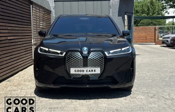 BMW IX50