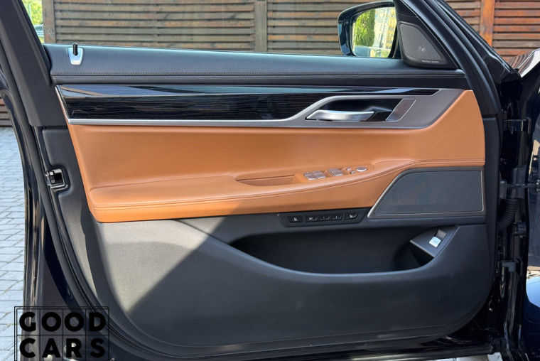 BMW 750 Li - 19