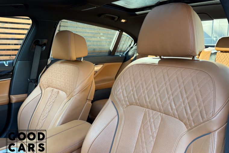 BMW 750 Li - 24