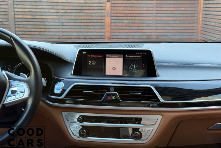 BMW 750 Li - 28