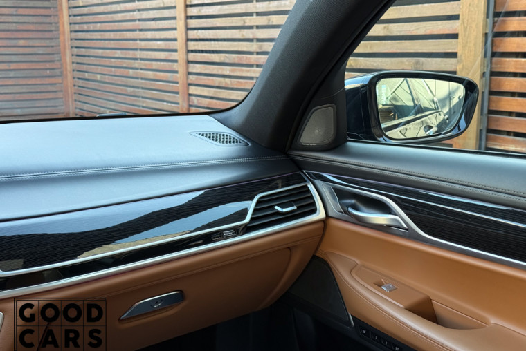 BMW 750 Li - 31