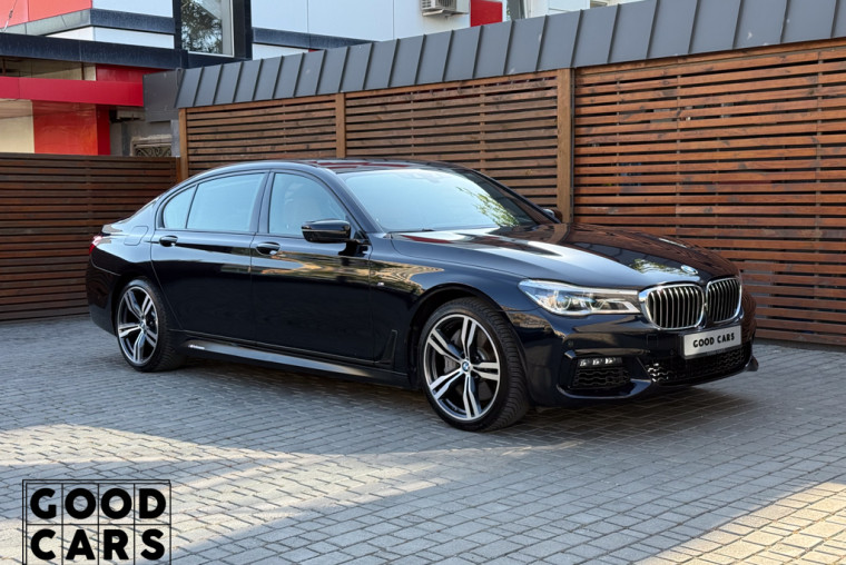 BMW 750 Li - 8