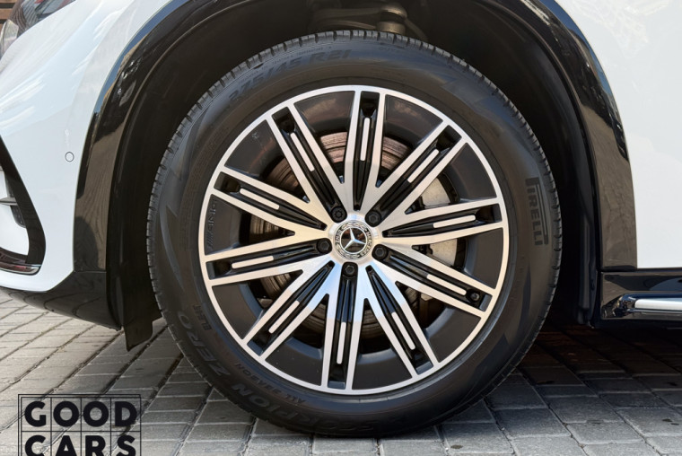 Mercedes-Benz EQS SUV - 15
