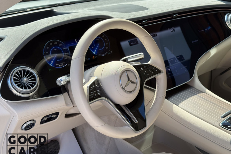 Mercedes-Benz EQS SUV - 27