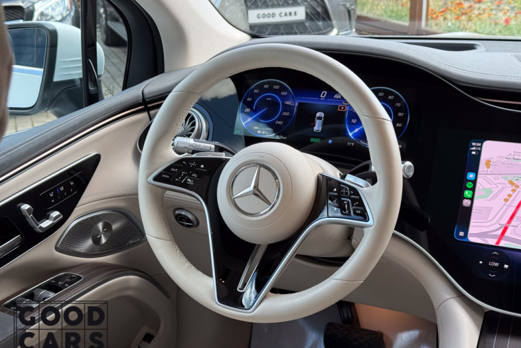 Mercedes-Benz EQS SUV - 32
