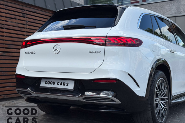Mercedes-Benz EQS SUV - 13