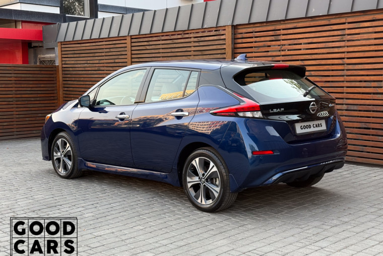 Nissan Leaf - 4