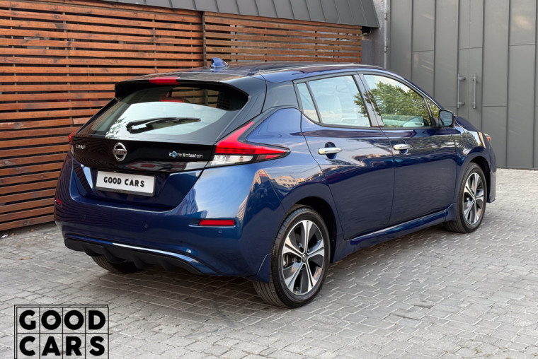 Nissan Leaf - 6