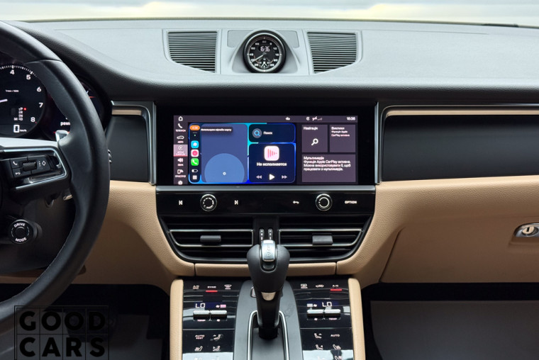 Porsche Macan - 30