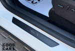 Tesla Model Y - 20