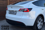 Tesla Model Y - 12