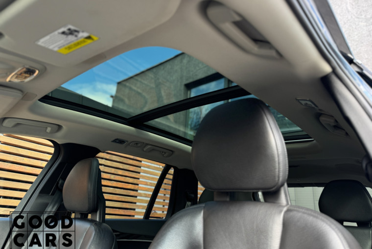 Volvo XC90 - 23