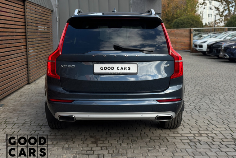 Volvo XC90 - 5