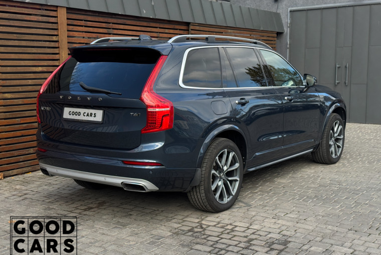 Volvo XC90 - 6