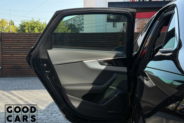 Audi A4 - 25