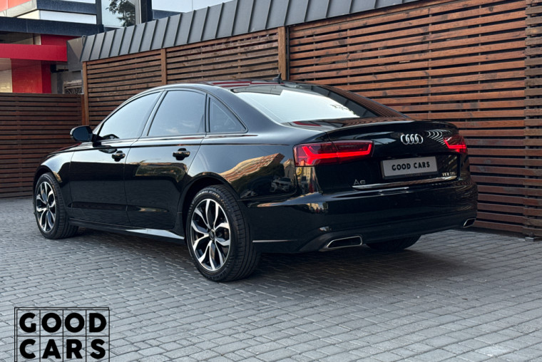 Audi A6 - 4