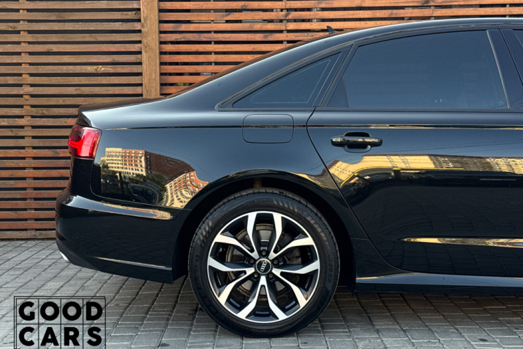 Audi A6 - 12