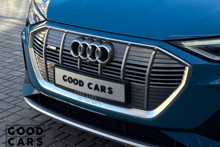 Audi E-tron Sportback - 16