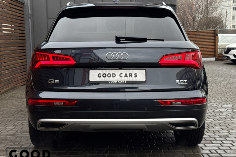 Audi Q5 - 5