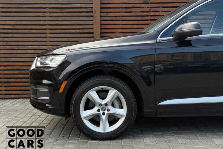 Audi Q7 - 9