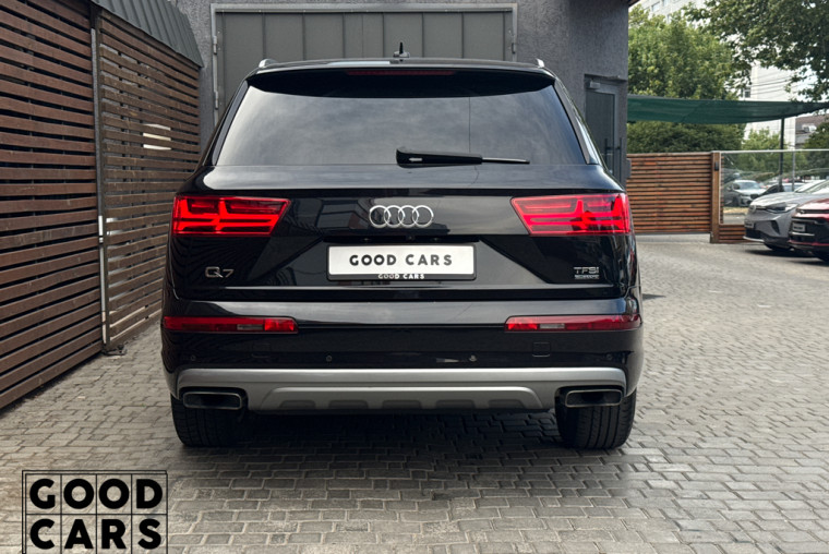 Audi Q7 - 5