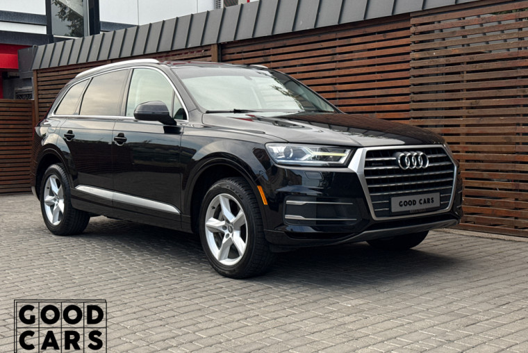 Audi Q7 - 8