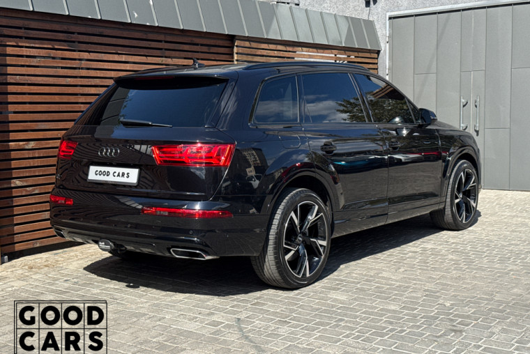 Audi Q7 - 6