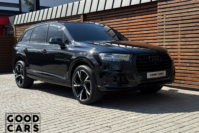 Audi Q7 - 8