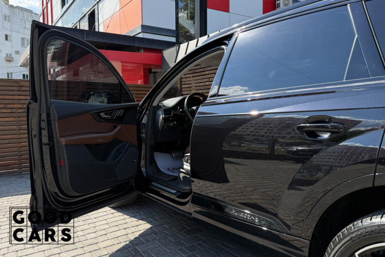 Audi Q7 - 28