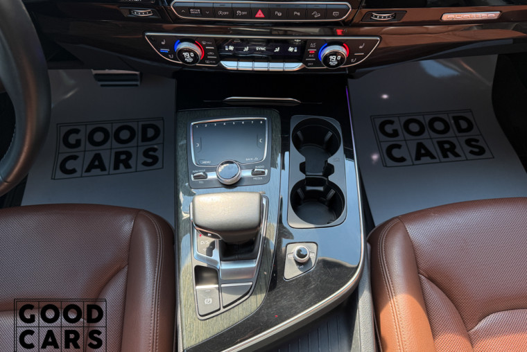 Audi Q7 - 52