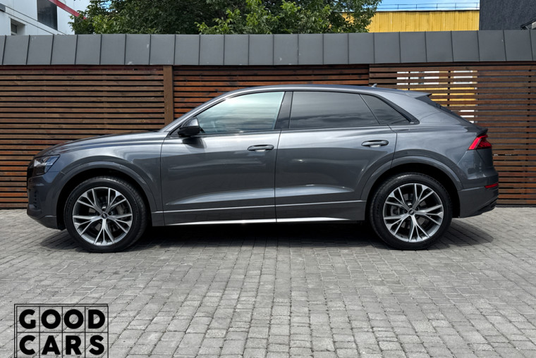 Audi Q8 - 3