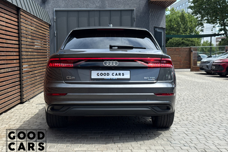 Audi Q8 - 5