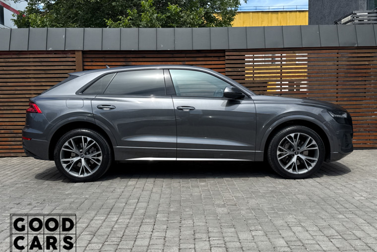 Audi Q8 - 7