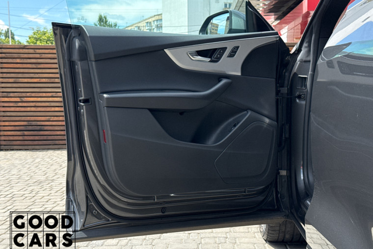 Audi Q8 - 20