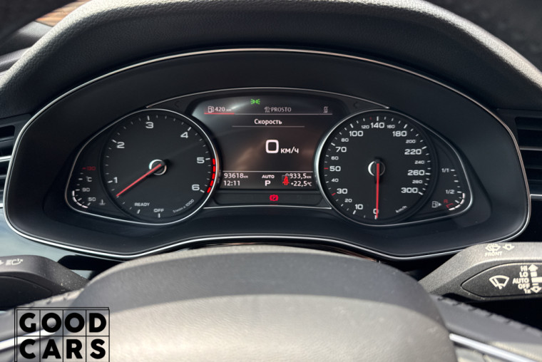 Audi Q8 - 36