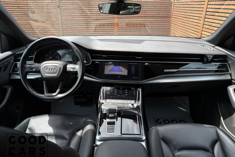 Audi Q8 - 37