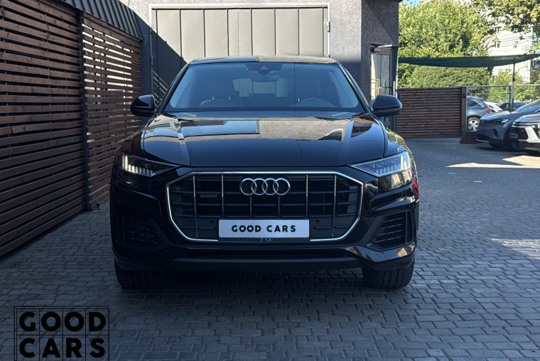 Audi Q8 - 1