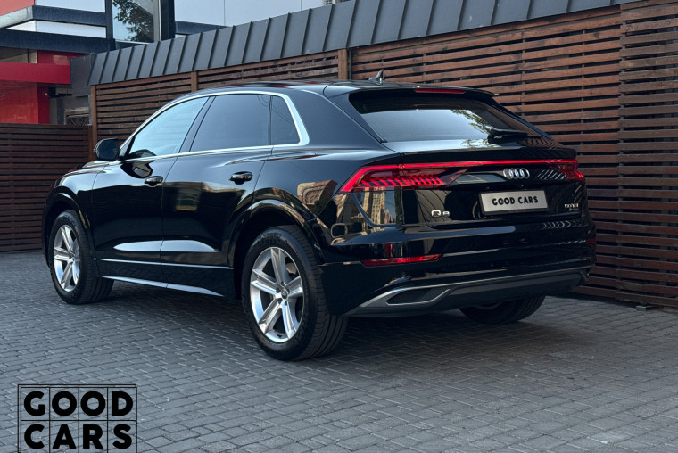 Audi Q8 - 4