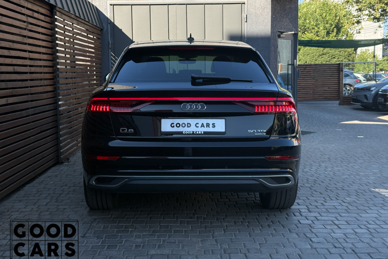 Audi Q8 - 5