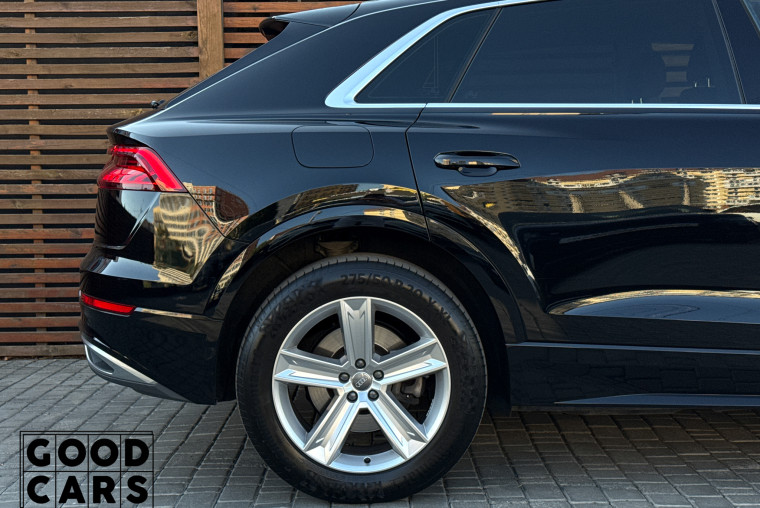 Audi Q8 - 11