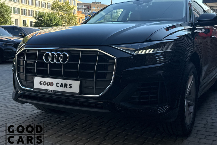 Audi Q8 - 13