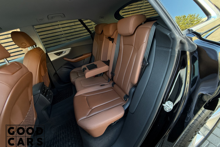 Audi Q8 - 30