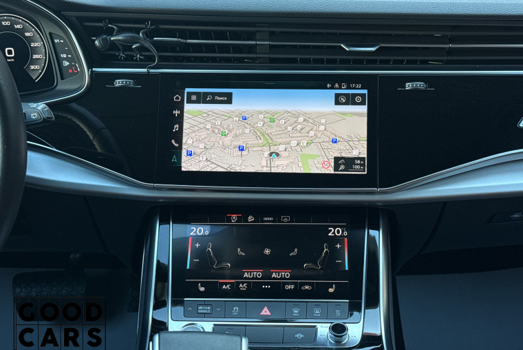 Audi Q8 - 40