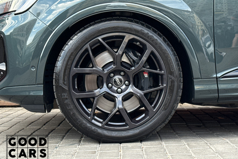 Audi SQ7 - 10