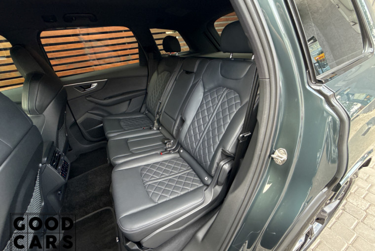 Audi SQ7 - 36