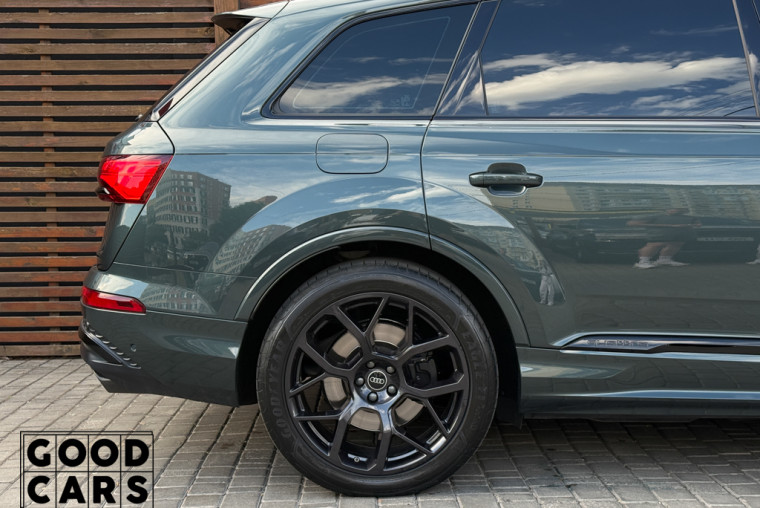 Audi SQ7 - 11