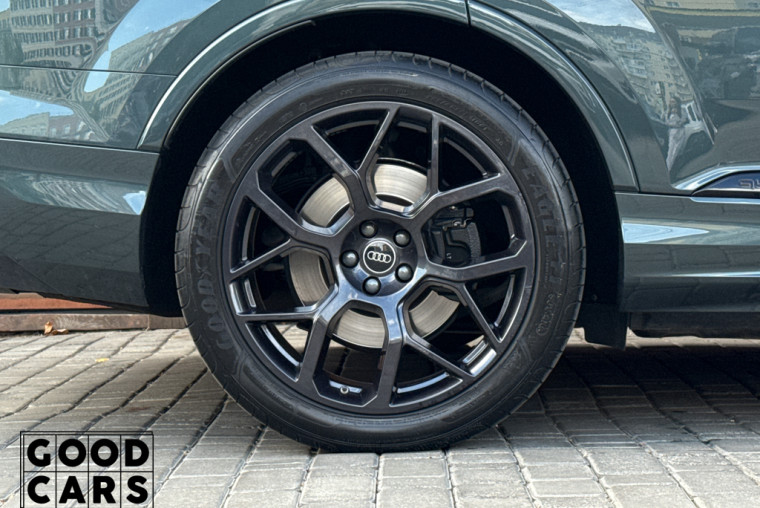 Audi SQ7 - 12