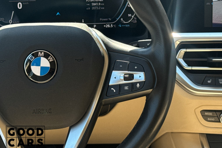 BMW 330e - 31