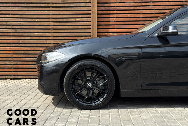 BMW 520i - 9