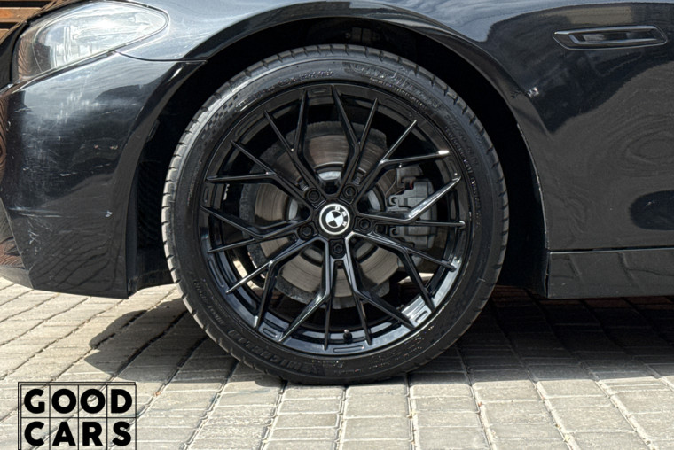 BMW 520i - 10